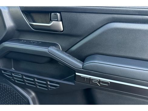 Certified 2025 Toyota Tacoma TRD Sport image 18