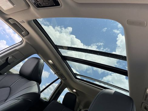 Used 2026 Toyota Grand Highlander FWD image 22