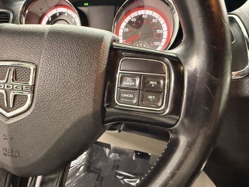 Used 2017 Dodge Grand Caravan SXT image 19