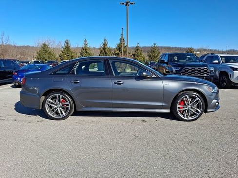 Used 2018 Audi S6 Premium Plus image 7