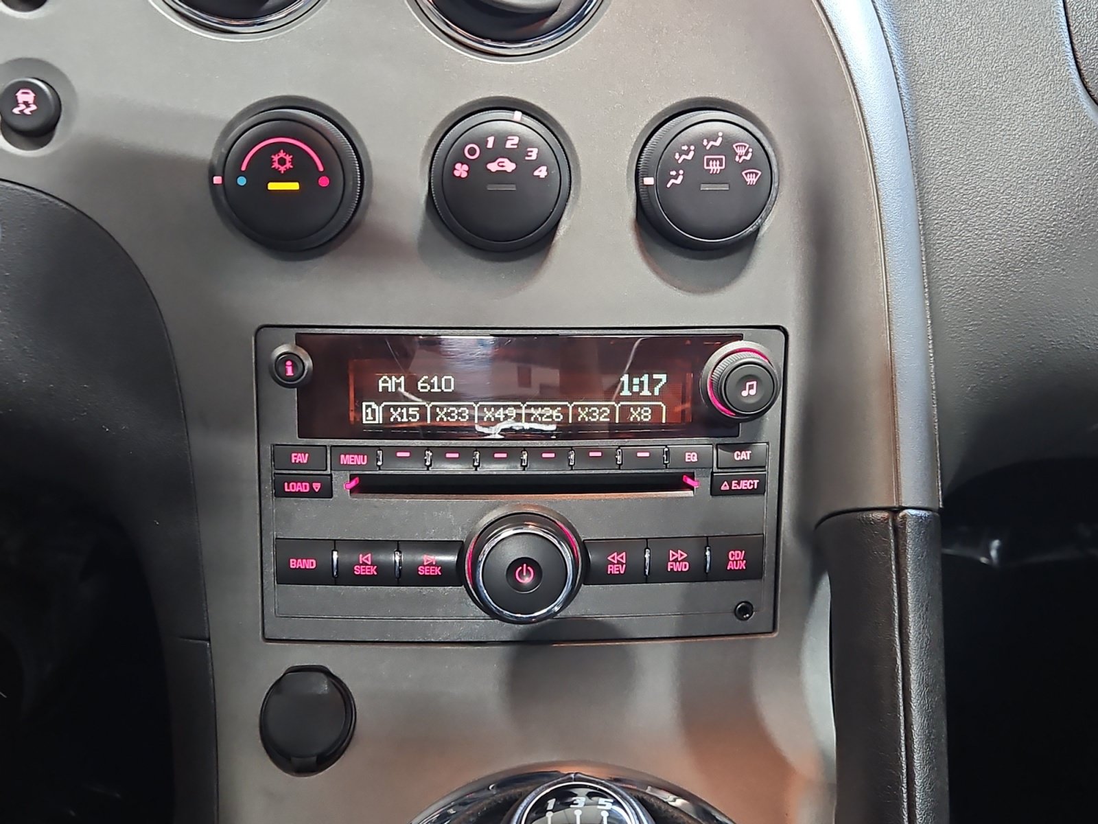 Used 2009 Pontiac Solstice GXP w/ Club Sport Package RWD image 17