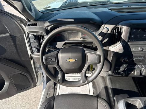Used 2023 Chevrolet Silverado 2500 W/T w/ WT Convenience Package image 18