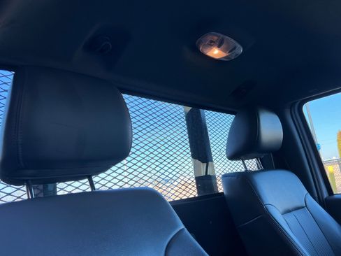 Used 2016 Ford F550 2WD Regular Cab Super Duty image 14