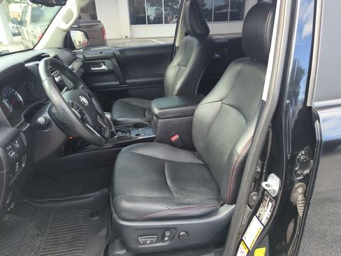 Used 2015 Toyota 4Runner TRD Pro AWD/4WD image 11