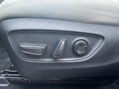 New 2026 Toyota Grand Highlander Platinum image 16