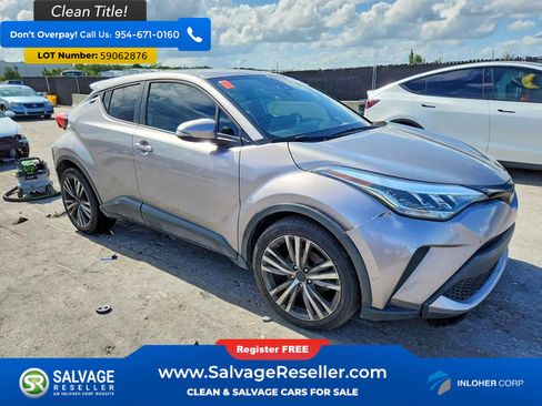 Used 2020 Toyota C-HR LE FWD image 5