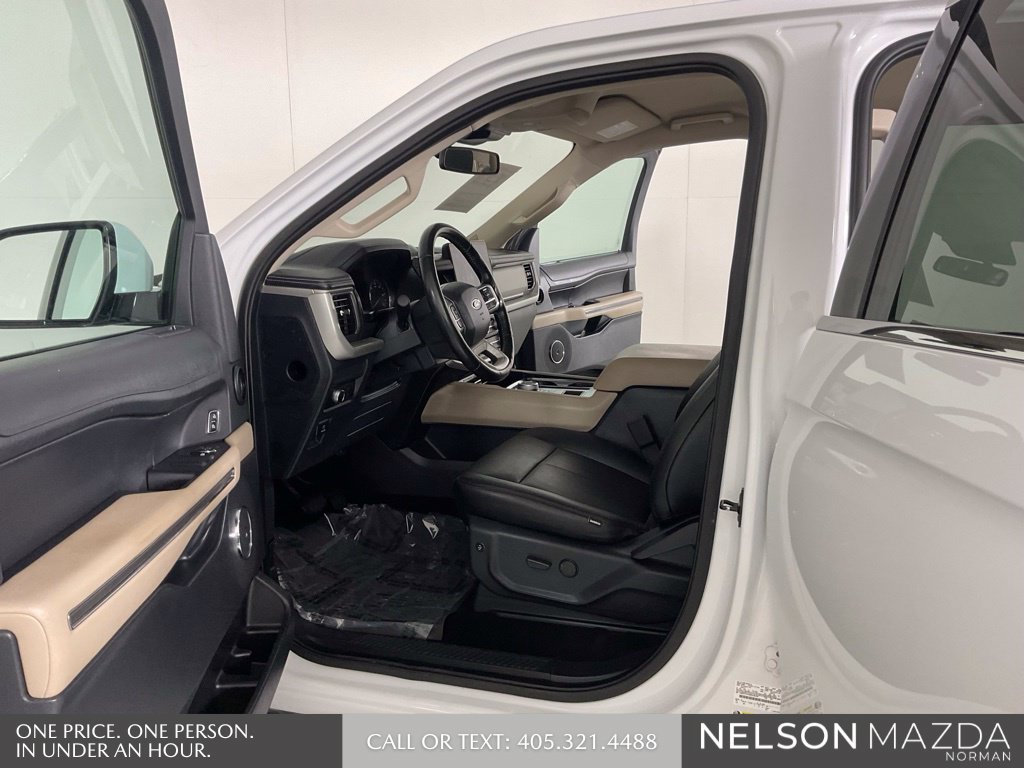 Used 2022 Ford Expedition XLT RWD image 11