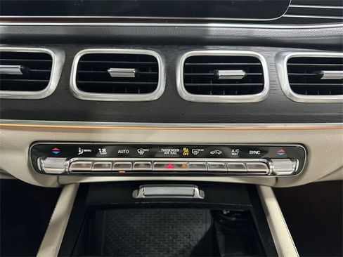 Used 2020 Mercedes-Benz GLE 350 4MATIC image 21