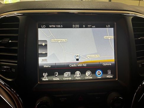 Used 2017 Jeep Grand Cherokee Limited AWD/4WD image 28
