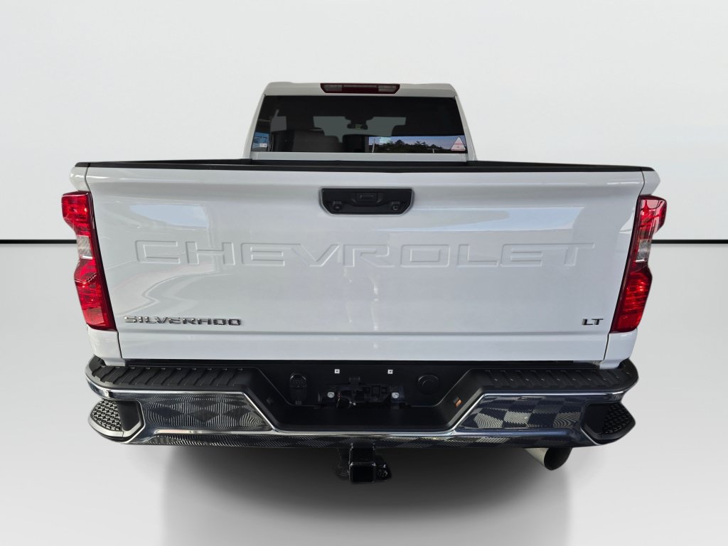 Used 2025 Chevrolet Silverado 2500 LT w/ Convenience Package AWD/4WD image 4