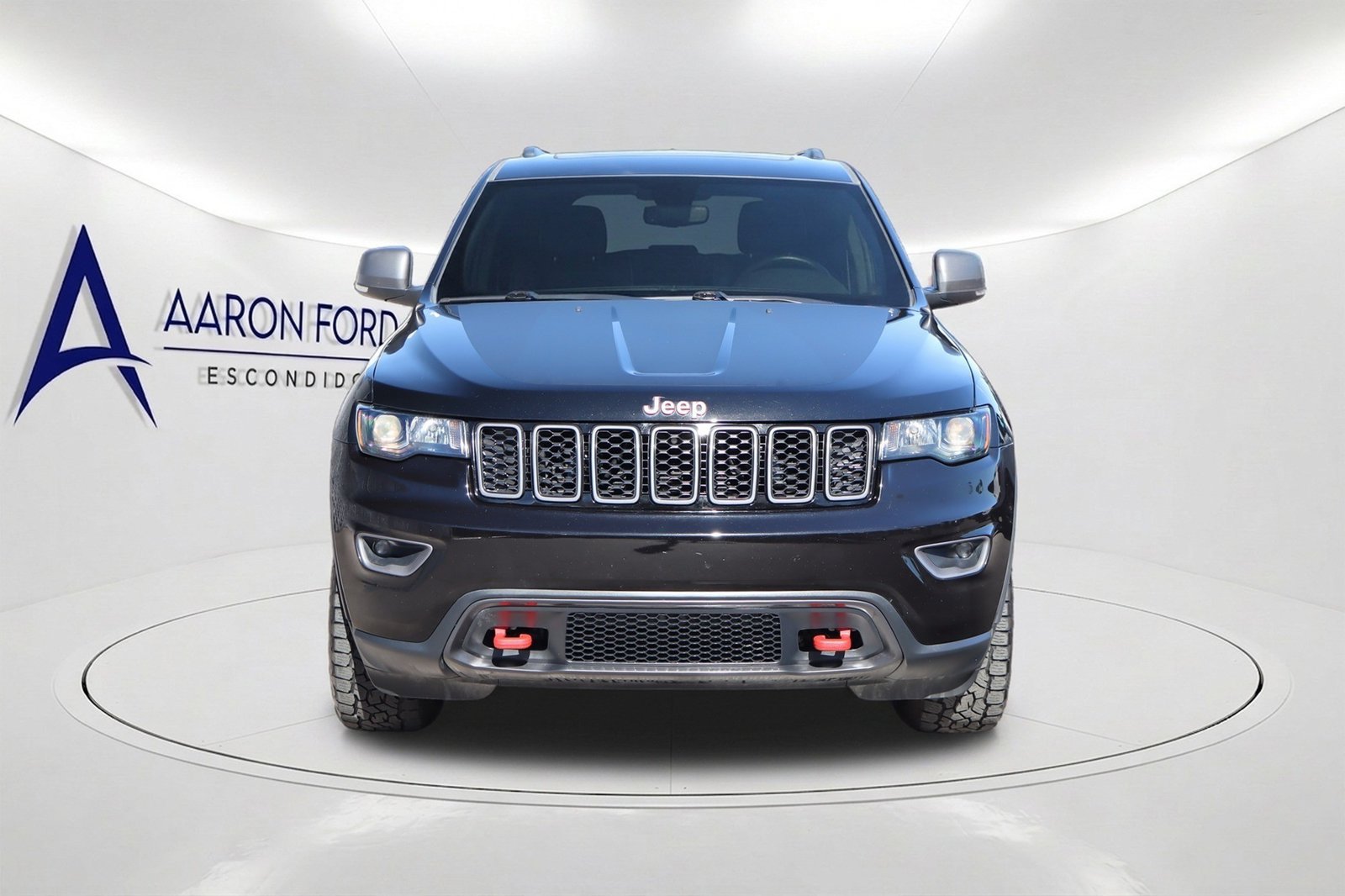 Used 2021 Jeep Grand Cherokee Trailhawk AWD/4WD image 2