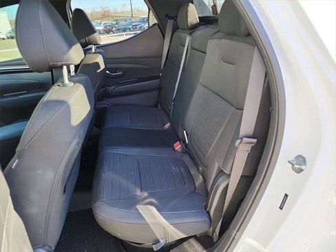 Used 2022 Hyundai Santa Cruz SEL Premium AWD/4WD image 11