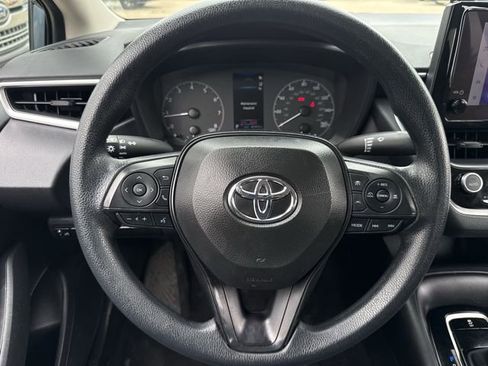 Used 2024 Toyota Corolla LE image 13