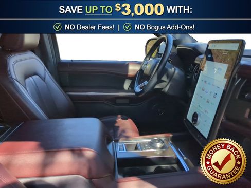Used 2022 Ford Expedition Limited image 22