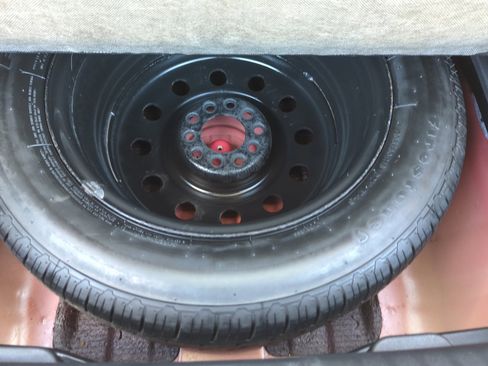 Used 2017 Kia Niro LX image 29