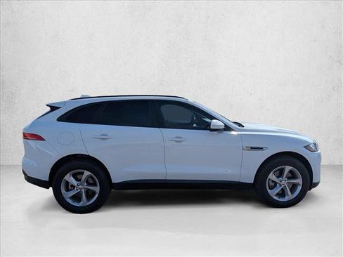 Used 2018 Jaguar F-PACE Premium AWD/4WD image 4