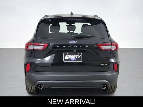 Used 2026 Ford Escape ST-Line AWD/4WD image 4