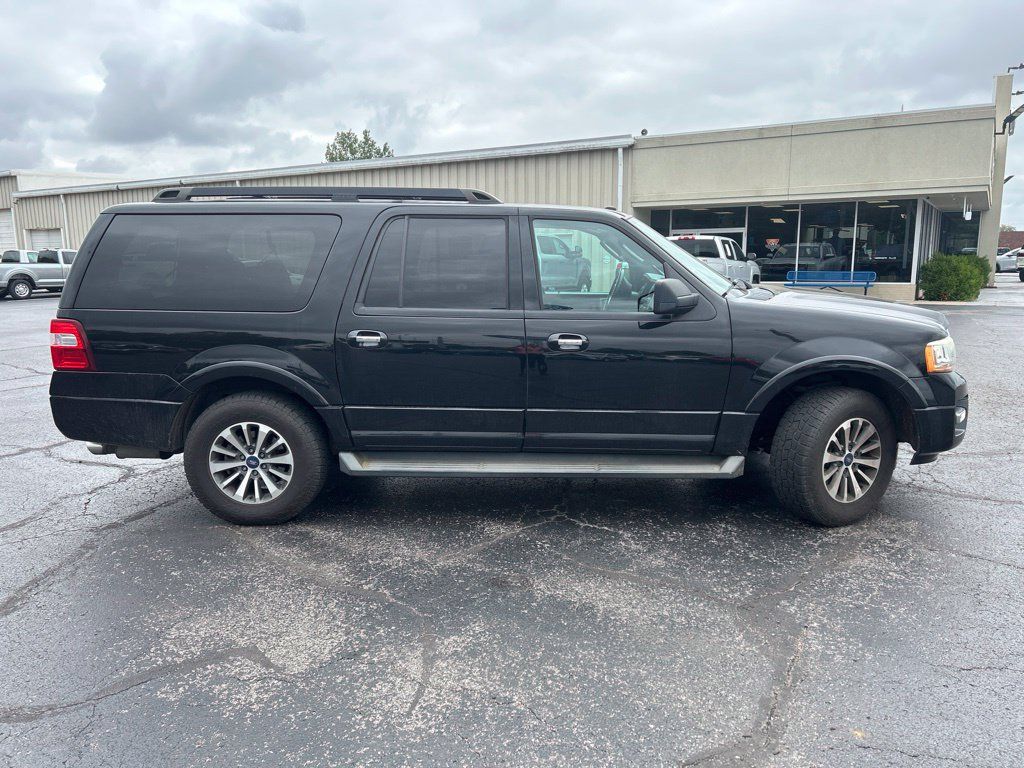 Used 2017 Ford Expedition EL XLT AWD/4WD image 9