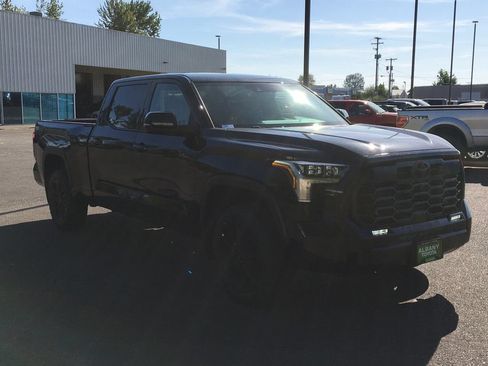 New 2026 Toyota Tundra Limited w/ TRD Off-Road Package AWD/4WD image 9