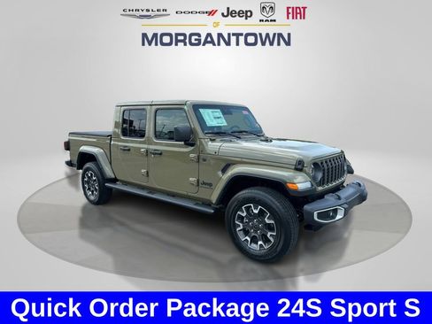 New 2025 Jeep Gladiator Sport w/ Premium Package AWD/4WD image 3