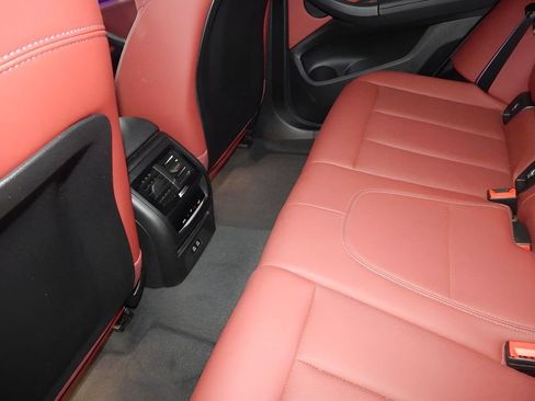 Used 2024 BMW X3 xDrive30i w/ M Sport Package AWD/4WD image 14