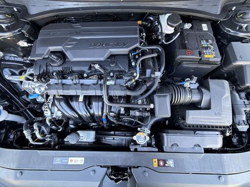 New 2026 Hyundai Elantra Sport FWD image 13