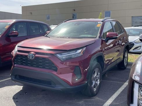 Used 2023 Toyota RAV4 LE image 2