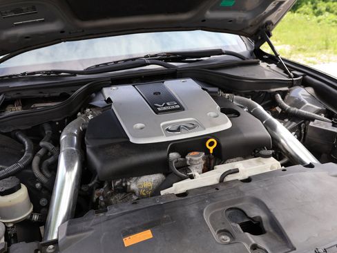 Used 2010 INFINITI G37 Sport w/ Navigation Pkg image 40