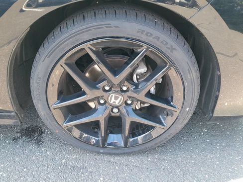 Used 2025 Honda Civic Sport image 39