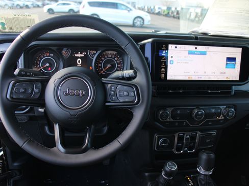 New 2026 Jeep Gladiator Sport AWD/4WD image 8