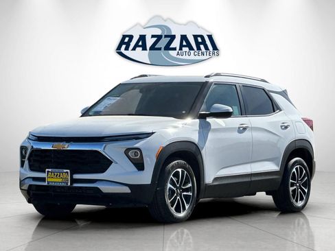 Used 2025 Chevrolet TrailBlazer LT FWD image 7