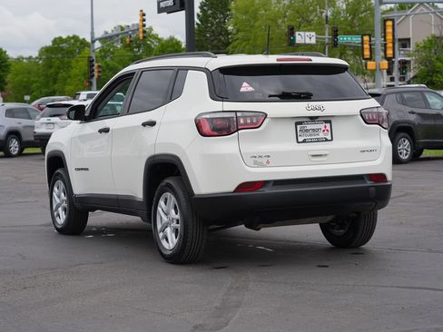 Used 2018 Jeep Compass Sport AWD/4WD image 5