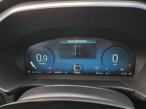 Used 2023 Ford Escape Platinum image 17