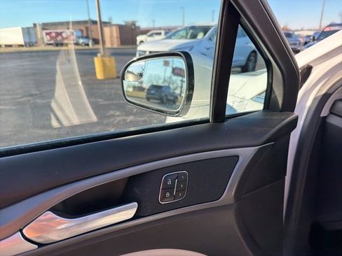 Used 2015 Ford Fusion Titanium image 26