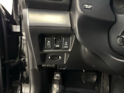 Used 2011 INFINITI G37 x Coupe w/ Premium Pkg image 15