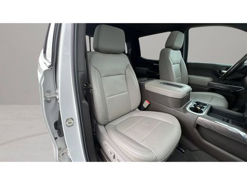 Certified 2019 Chevrolet Silverado 1500 LTZ w/ LTZ Plus Package image 31