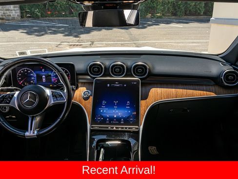 Used 2022 Mercedes-Benz C 300 4MATIC Sedan image 10