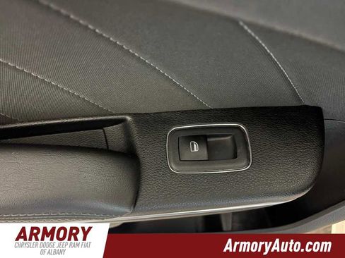 Used 2018 Dodge Charger GT w/ Navigation & Travel Group image 29