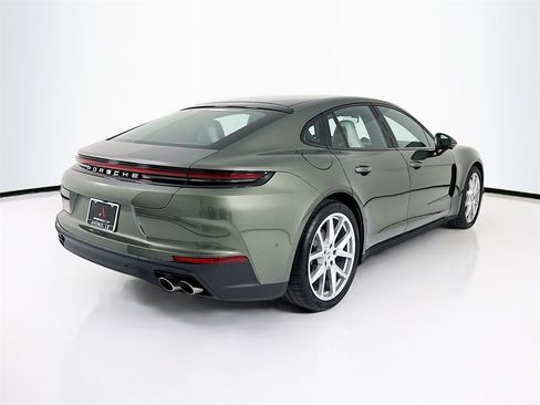 New 2026 Porsche Panamera image 9