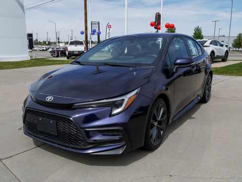 Certified 2024 Toyota Corolla SE FWD image 4
