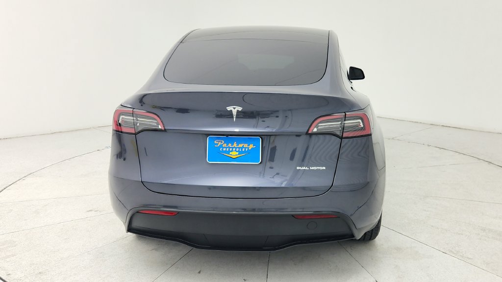 Used 2023 Tesla Model Y Long Range AWD/4WD image 6