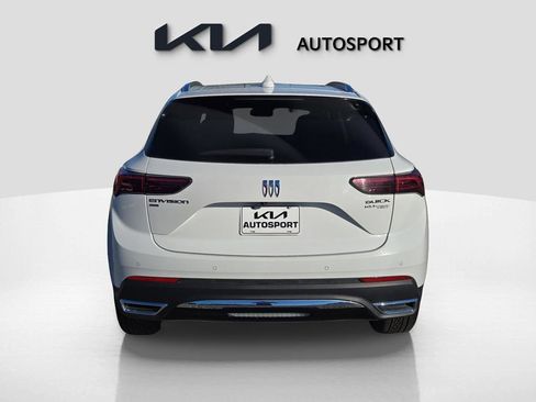 Used 2024 Buick Envision Preferred image 9