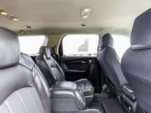Used 2009 GMC Acadia SLT AWD/4WD image 17
