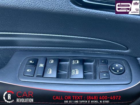 Used 2024 Dodge Durango GT RWD image 31