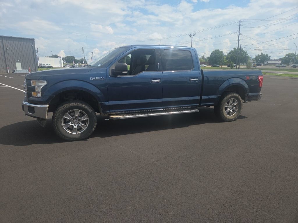 Used 2017 Ford F150 XLT w/ Equipment Group 302A Luxury AWD/4WD image 7