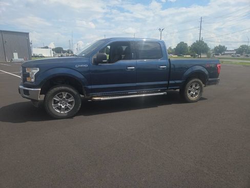 Used 2017 Ford F150 XLT w/ Equipment Group 302A Luxury AWD/4WD image 7