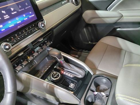 Certified 2024 Chevrolet Colorado ZR2 w/ ZR2 Convenience Package III image 34