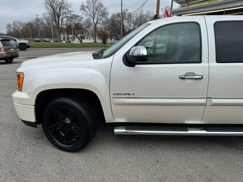 Used 2011 GMC Sierra 1500 Denali image 4