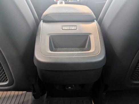 Used 2026 Volvo XC60 B5 Core w/ Climate Package image 26