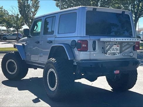 Used 2018 Jeep Wrangler Unlimited Rubicon AWD/4WD image 12
